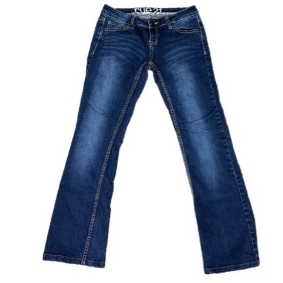 Rue 21 Low Rise Bootcut Jeans Dark Wash Size 3/4 Short - Picture 1 of 7